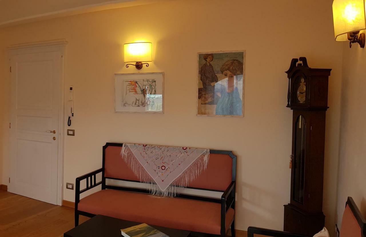 Appartement Bella Vista Flat à Petroio Extérieur photo